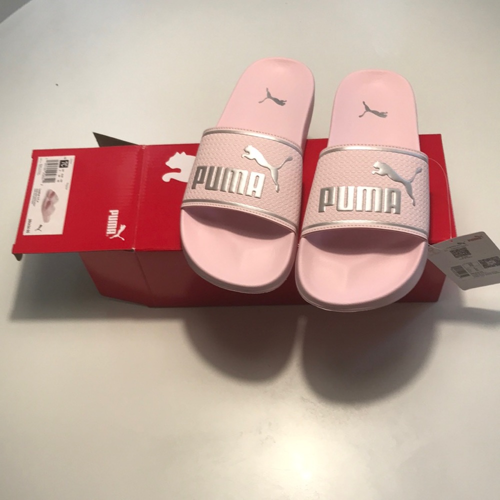 PUMA Barbie Pink LeadCat 2.0 Slide - Brand New - in the box and nw